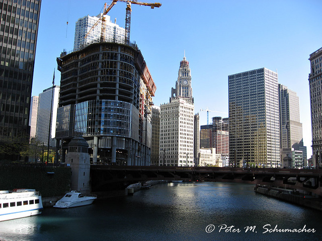 Chicago River view